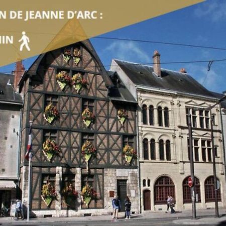Studio Contemporain A Deux Pas De La Cathedrale Lejlighed Orléans Eksteriør billede
